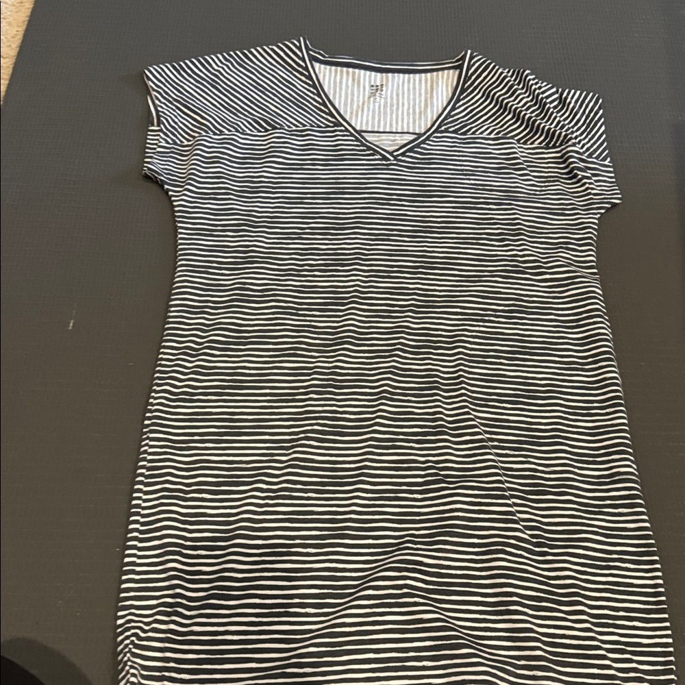 Black and White Striped V-Neck Top